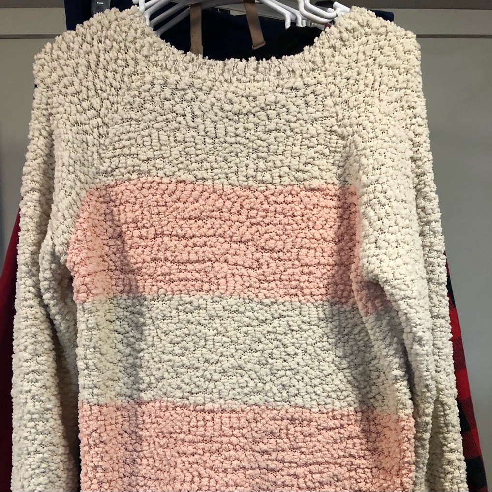 T/O Sweater - Picture 2 of 2